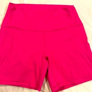 Lululemon Align 6” shorts